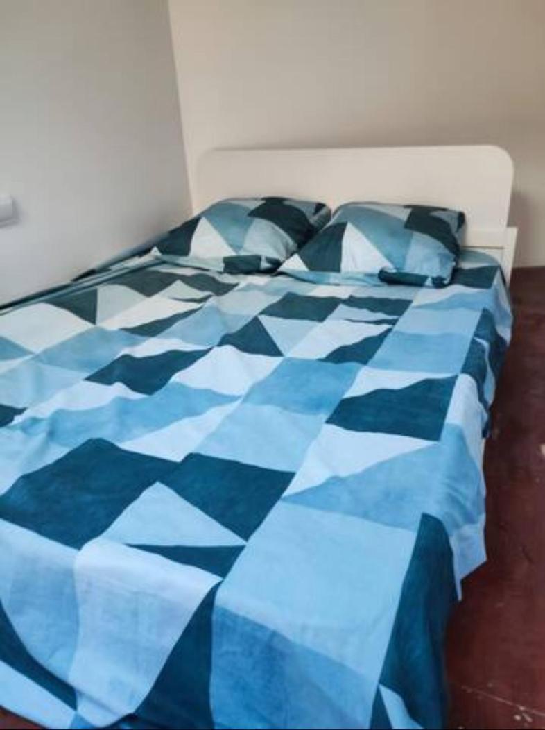 Nidaudonnien Apartment Сент-Уен Екстериор снимка